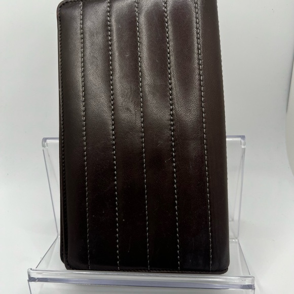 GUC Chanel Brown Lambskin Wallet - Picture 2 of 10